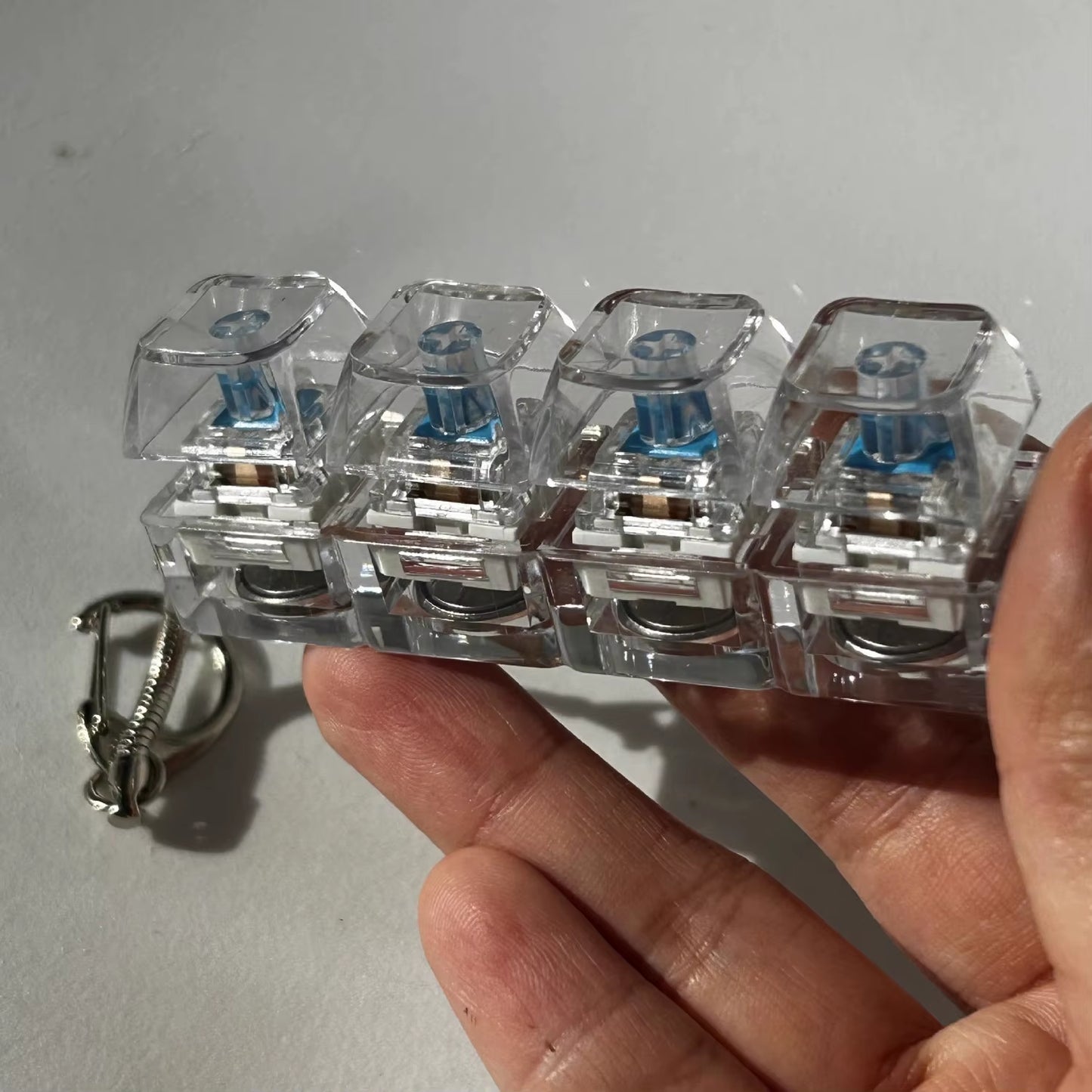 Keyboard Toy Keychain Mechanical Kid Keyboard Clicker Toy LED Lights Key Chains Stress Relief for Adultsanxiety Decompression